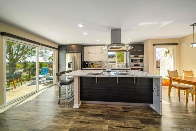 3743 Hickory Way, Oceanside, CA 92057