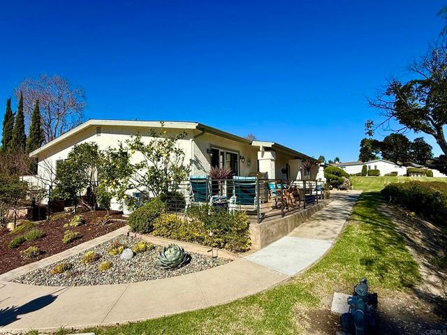 3743 Hickory Way, Oceanside, CA 92057