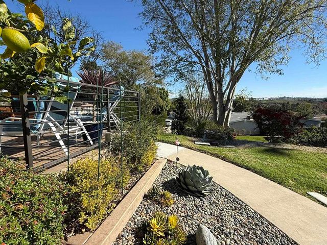 3743 Hickory Way, Oceanside, CA 92057