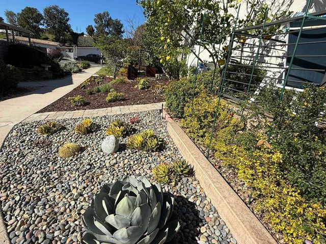 3743 Hickory Way, Oceanside, CA 92057