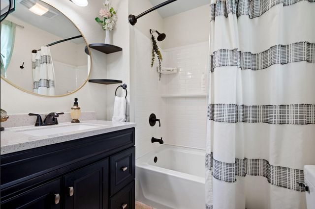 809 SW 5th Avenue, Mineral Wells, TX 76067