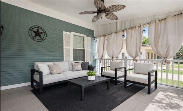 809 SW 5th Avenue, Mineral Wells, TX 76067