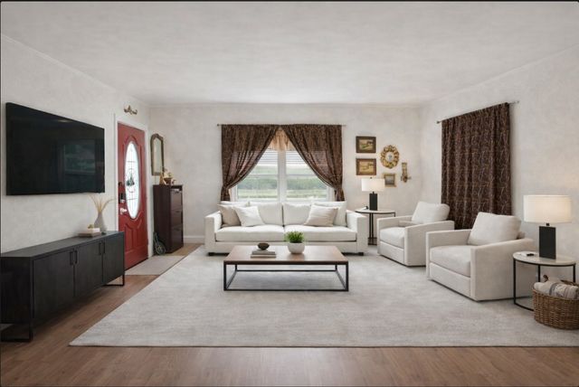 809 SW 5th Avenue, Mineral Wells, TX 76067