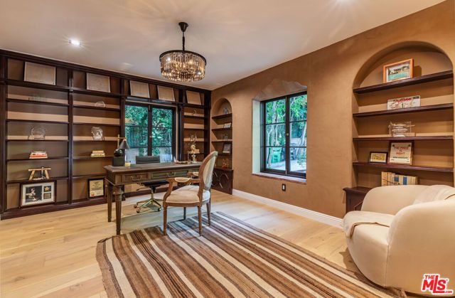 1851 Outpost Drive, Los Angeles, CA 90068