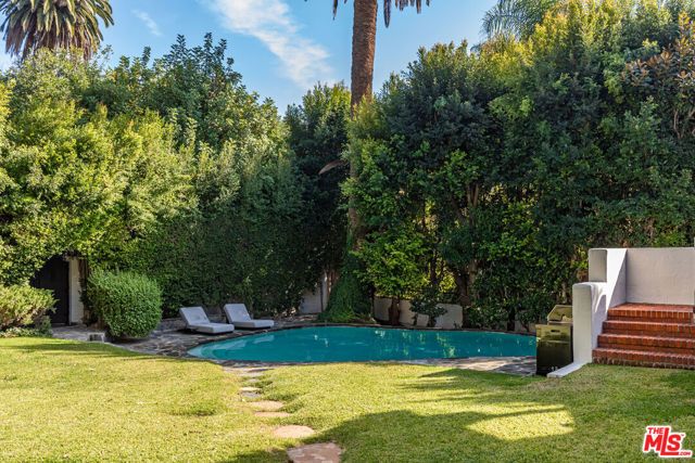 1851 Outpost Drive, Los Angeles, CA 90068