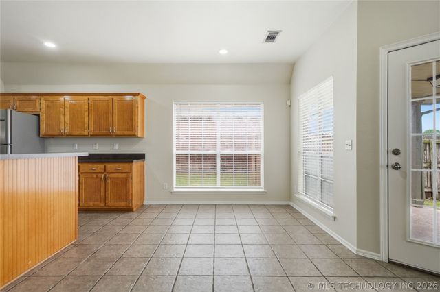 10400 N 114th East Avenue, Owasso, OK 74055