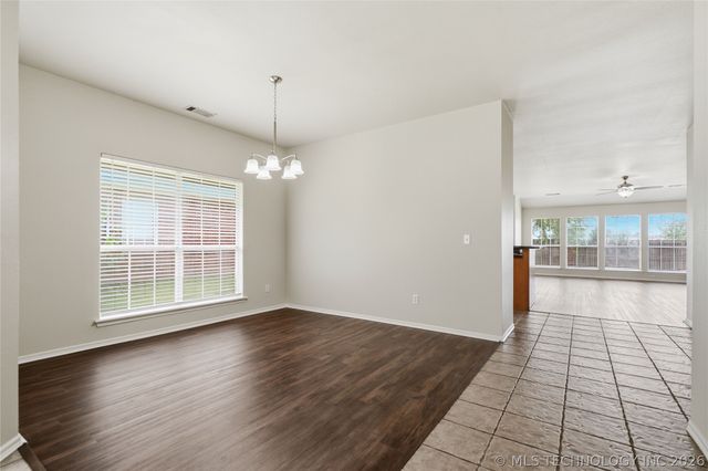 10400 N 114th East Avenue, Owasso, OK 74055
