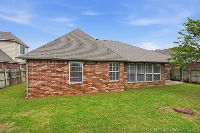 10400 N 114th East Avenue, Owasso, OK 74055