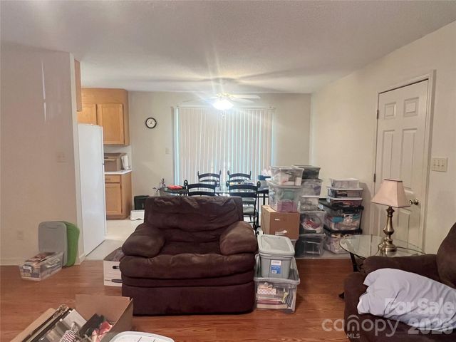 1213 Coventry Place NW, Conover, NC 28613