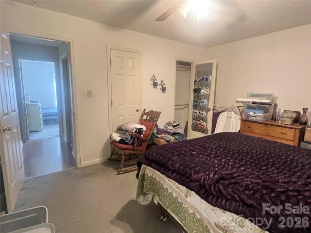 1213 Coventry Place NW, Conover, NC 28613