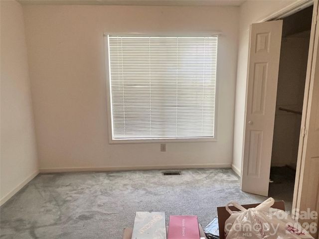 1213 Coventry Place NW, Conover, NC 28613