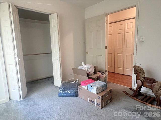 1213 Coventry Place NW, Conover, NC 28613
