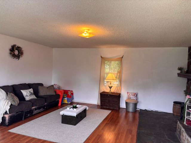 511 Mohawk Trail, Rossville, GA 30741
