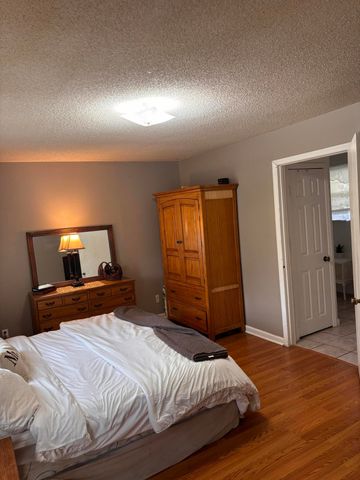 511 Mohawk Trail, Rossville, GA 30741