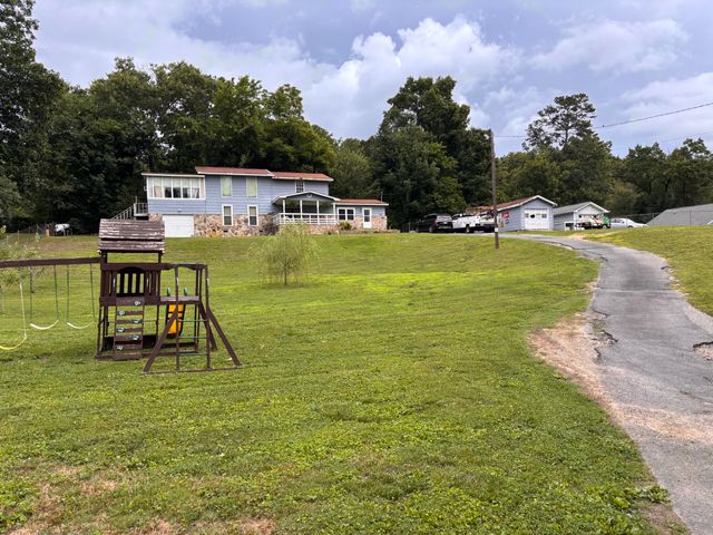 511 Mohawk Trail, Rossville, GA 30741