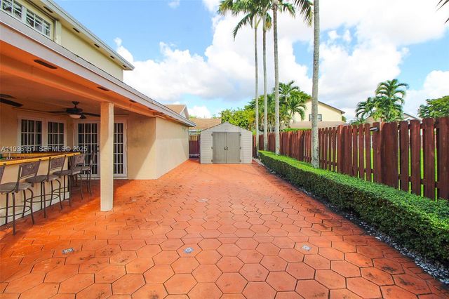 4235 SW 148th Pl, Miami, FL 33185