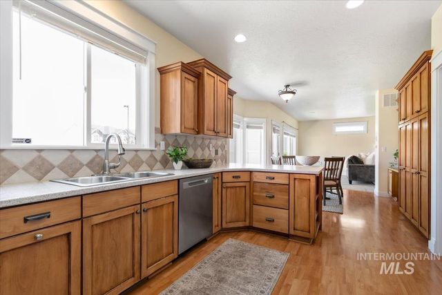 7058 E Obelisks St, Boise, ID 83716
