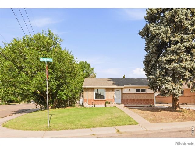 6801 Alan Drive, Denver, CO 80221