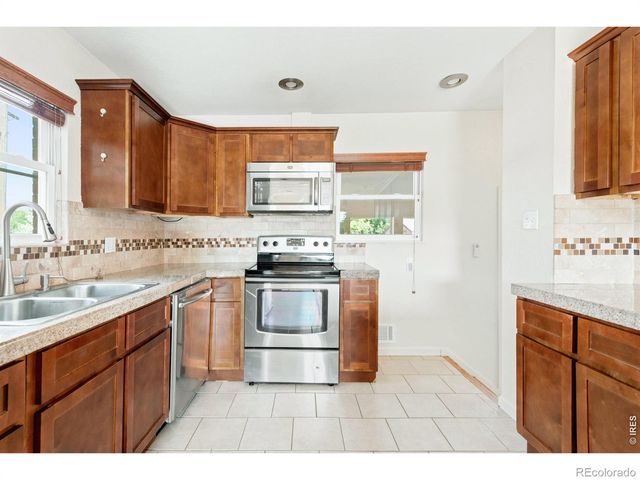 6801 Alan Drive, Denver, CO 80221