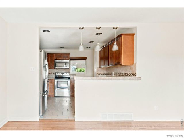 6801 Alan Drive, Denver, CO 80221