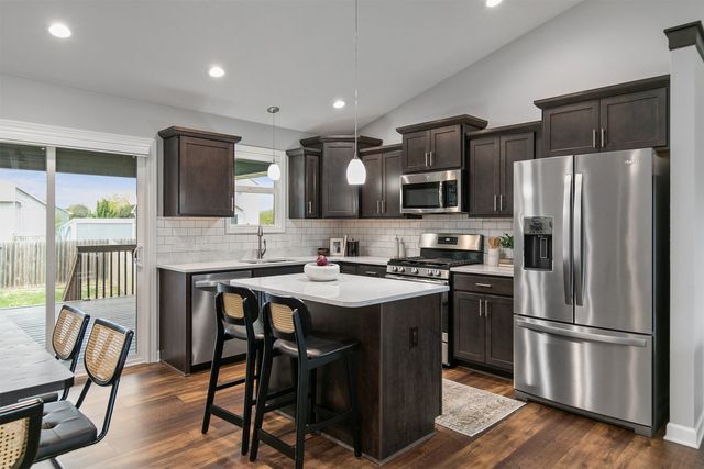 2320 SE Maxwell Drive, Waukee, IA 50263