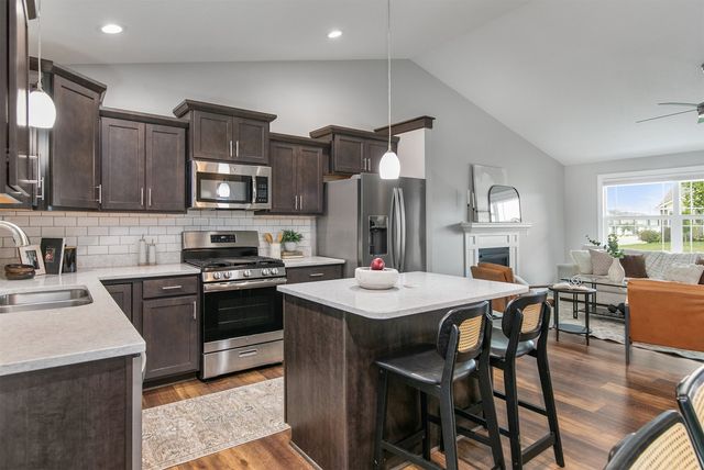 2320 SE Maxwell Drive, Waukee, IA 50263