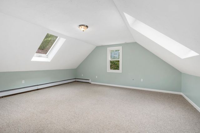 15 N Precinct St, Lakeville, MA 02347