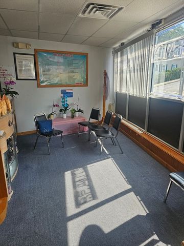 820 North Main Street, Fall River, MA 02720