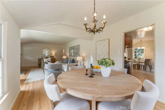 2429 Ganesha Avenue, Altadena, CA 91001