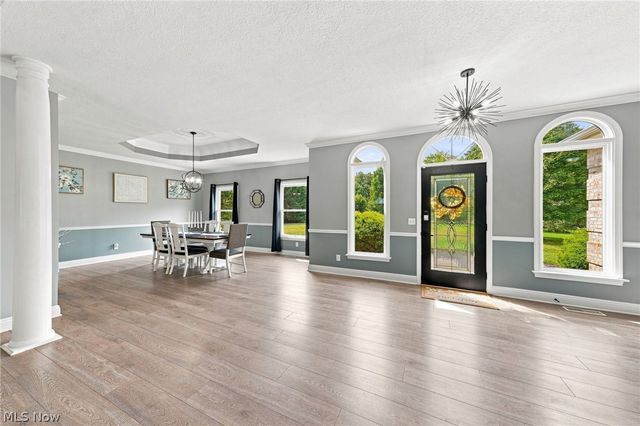 812 S Prospect Avenue, Hartville, OH 44632