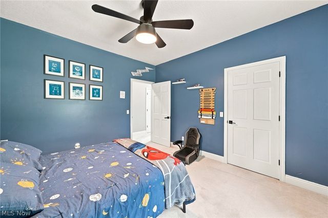 812 S Prospect Avenue, Hartville, OH 44632