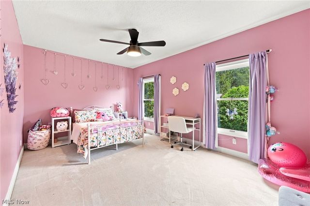 812 S Prospect Avenue, Hartville, OH 44632