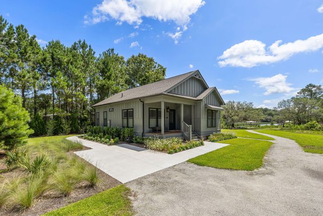7344 Eddy Farm Road, Hollywood, SC 29449