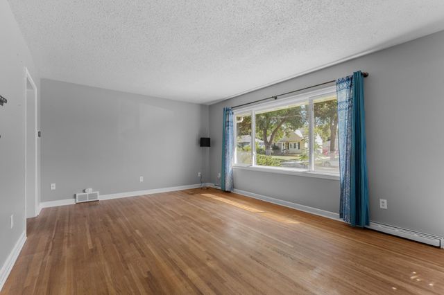 1409 14th Avenue NW, Rochester, MN 55901