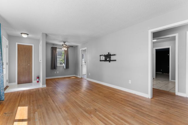 1409 14th Avenue NW, Rochester, MN 55901