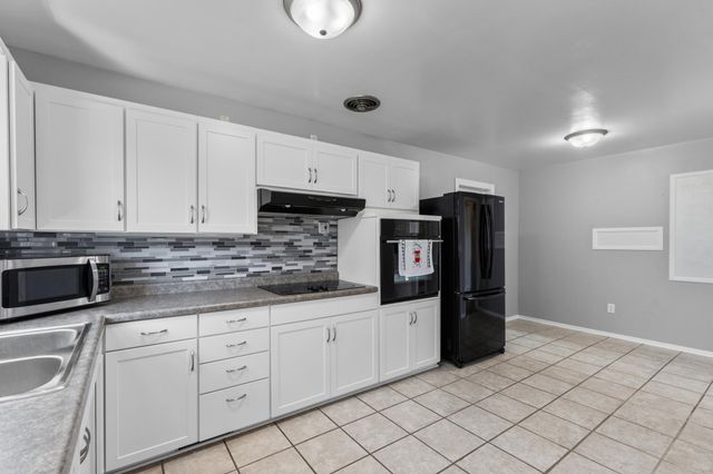 1409 14th Avenue NW, Rochester, MN 55901
