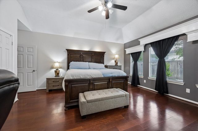 314 Bay Spring Drive, League City, TX 77573