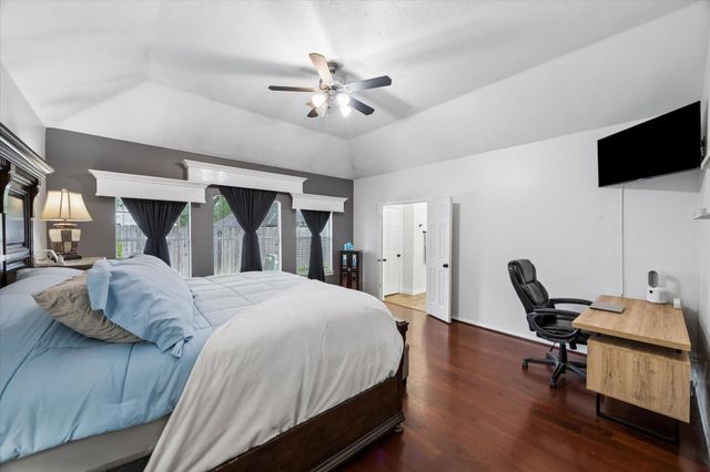 314 Bay Spring Drive, League City, TX 77573