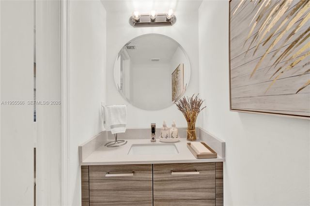 1516 Veracruz Ln 6-3, Weston, FL 33327