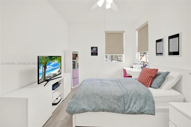 1516 Veracruz Ln 6-3, Weston, FL 33327