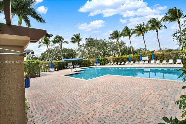 1516 Veracruz Ln 6-3, Weston, FL 33327