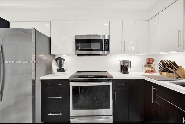 1516 Veracruz Ln 6-3, Weston, FL 33327