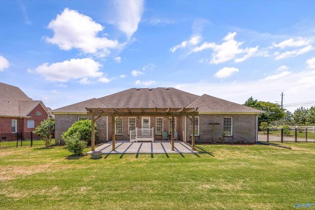 301 Sunnyslope Trail, Madison, AL 35757