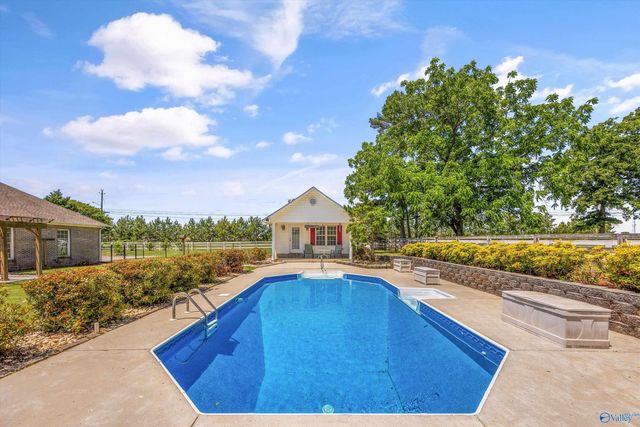 301 Sunnyslope Trail, Madison, AL 35757