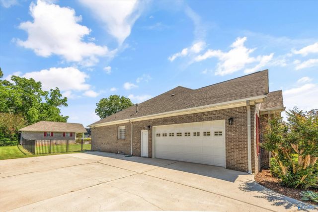301 Sunnyslope Trail, Madison, AL 35757