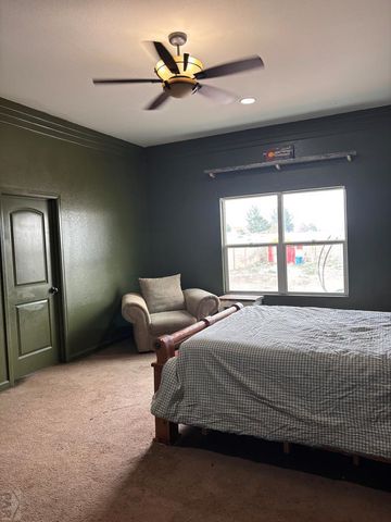 1136 S Camino Santiago Dr, Pueblo West, CO 81007