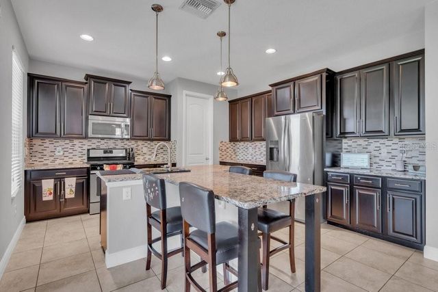 5938 JASPER GLEN DRIVE, Lithia, FL 33547