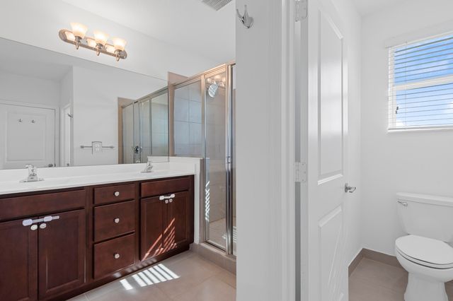 4352 Veleiros Avenue, Lighthouse Point, FL 33064