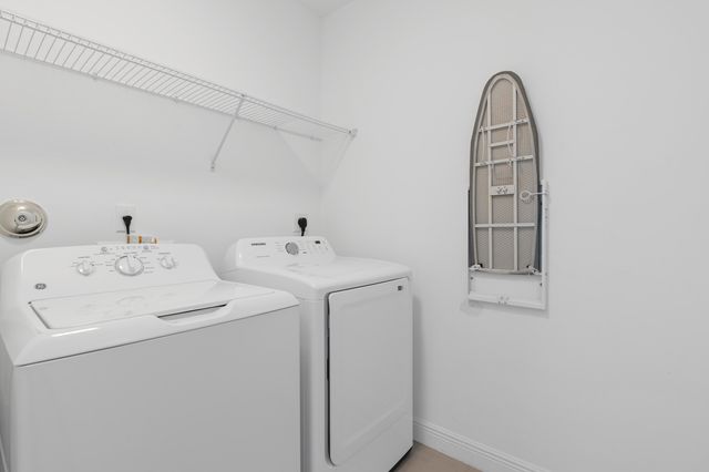 4352 Veleiros Avenue, Lighthouse Point, FL 33064