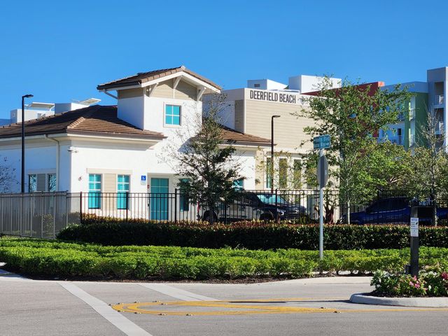 4352 Veleiros Avenue, Lighthouse Point, FL 33064